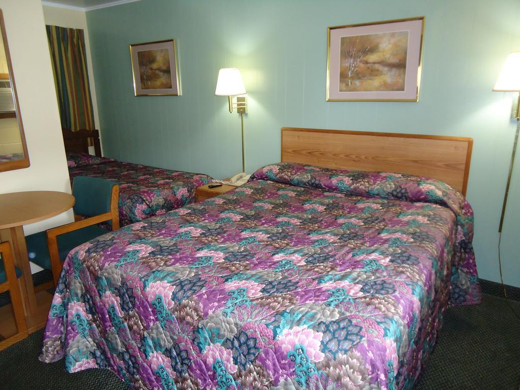 Tower Motel Green Bay Værelse billede